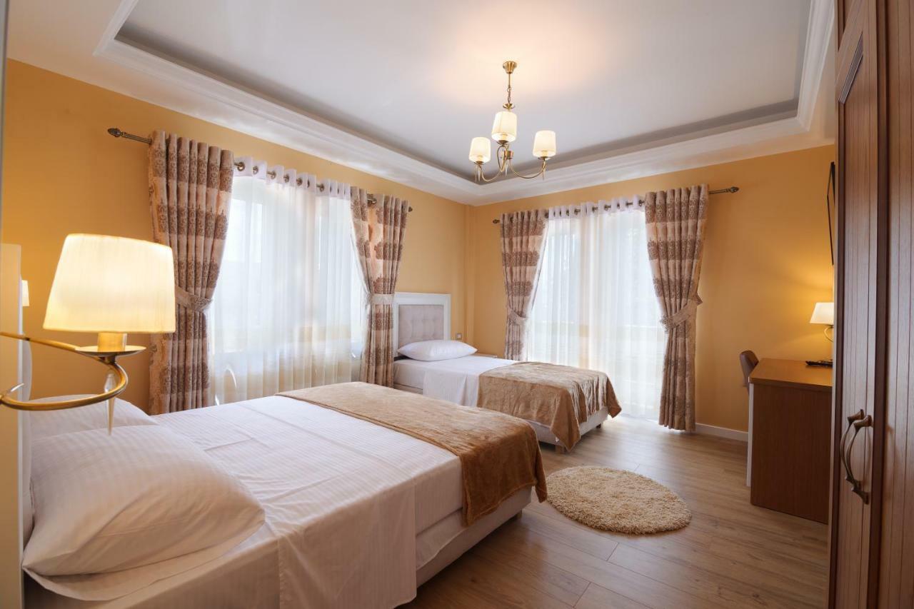 Eagles Philadelphia Bed and Breakfast Korça Exteriör bild