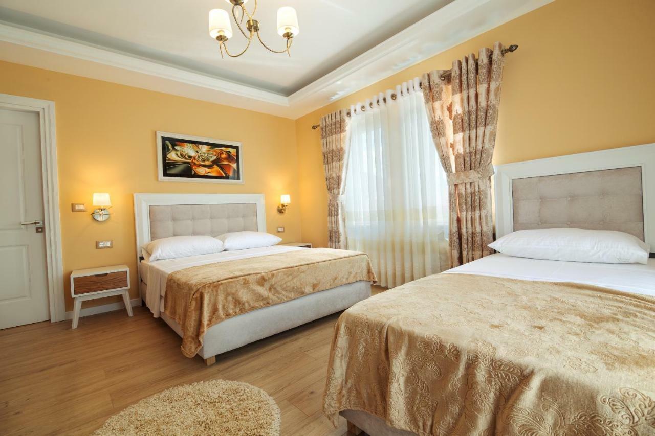 Eagles Philadelphia Bed and Breakfast Korça Exteriör bild