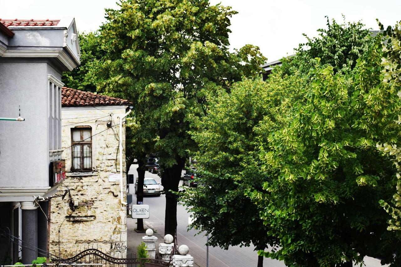 Eagles Philadelphia Bed and Breakfast Korça Exteriör bild